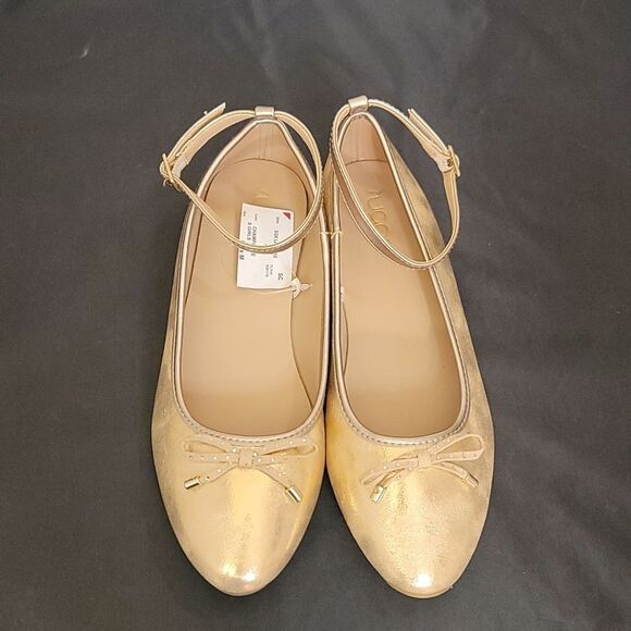 BRAND NEW SUGAR LITTLE GIRLS LANNA ROUND TOE ANKLE STRAP BOWNOT FLATS - Picture 2 of 16